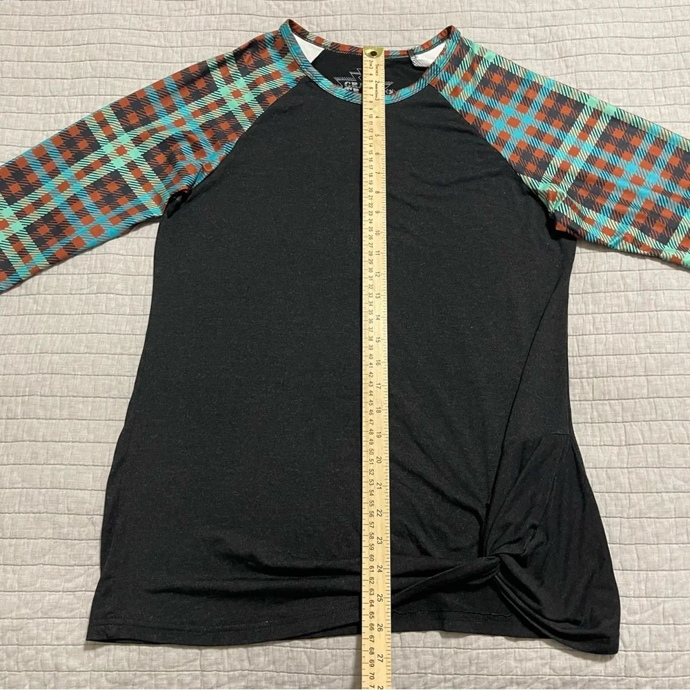 CRAZY TRAIN Black Multicolor Plaid 3/4 Sleeve Stretch Top Shirt Size M - Picture 5 of 5